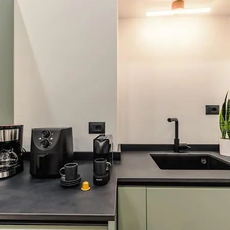 Appartement At Six - New Designer In The Center! *