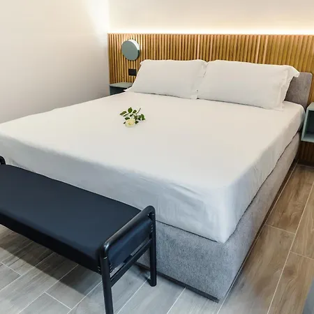 Appartement At Six - New Designer In The Center! Rome